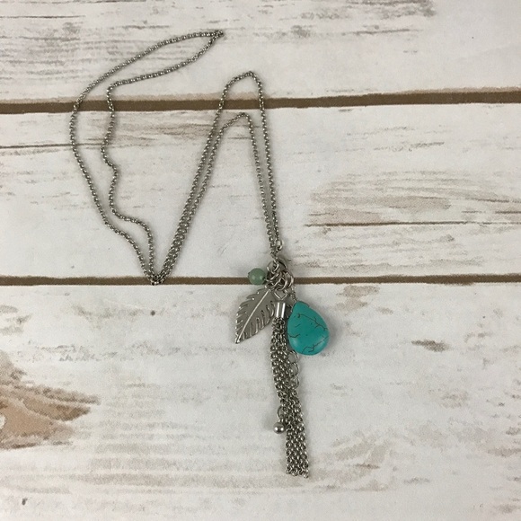 Jewelry - Blue & Silver Necklace